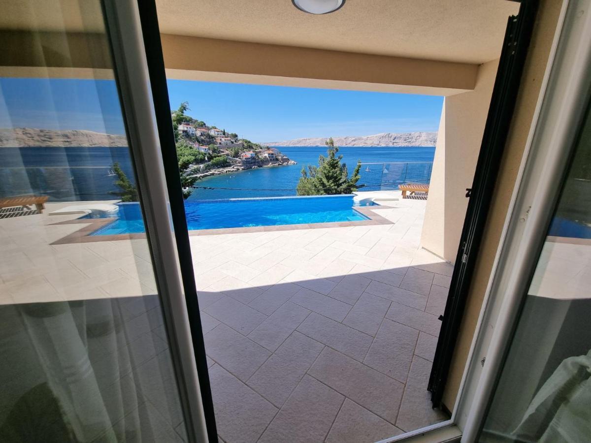 Villa Relax , With Seaview And Two Pools Near Beach Starigrad  Exterior photo