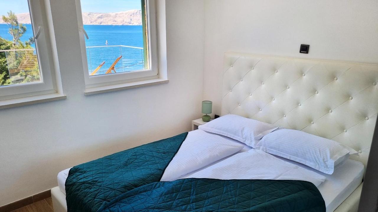 Villa Relax , With Seaview And Two Pools Near Beach Starigrad  Exterior photo
